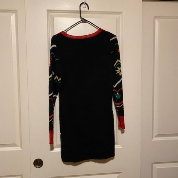 Christmas Sweater - Picture 12 of 12